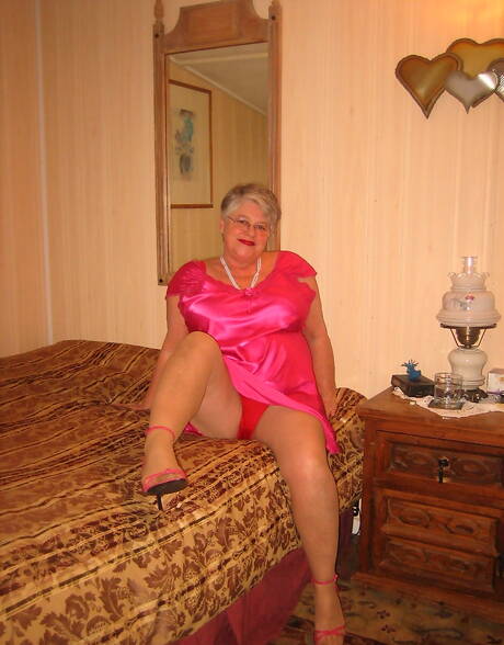 TAC Amateurs are excited to present you with a picture gallery showcasing Girdle Goddess xxx gallery 272770