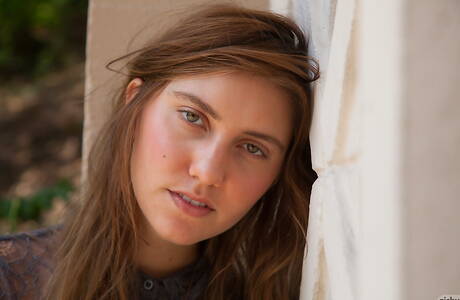 Zishy invite you to explore a xxx photos with Koya Ward exhibit beautiful form