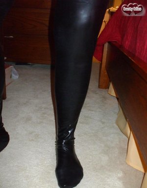 TAC Amateurs invites you to browse their xxx pics with Busty Bliss xxx gallery 269548