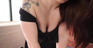 Downblouse Jerk offers a free picture gallery with Lucia Love has a sexy body