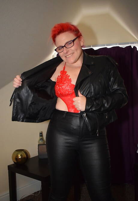 TAC Amateurs xxx photo collection featuring Mollie Foxxx xxx gallery 270454